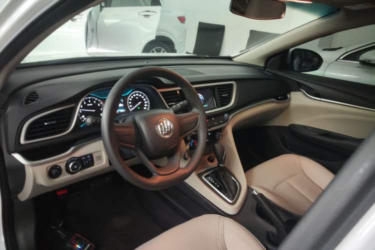 Used Buick GT 2021 Exemplar 1.5L Automatic Elite Version Center Console