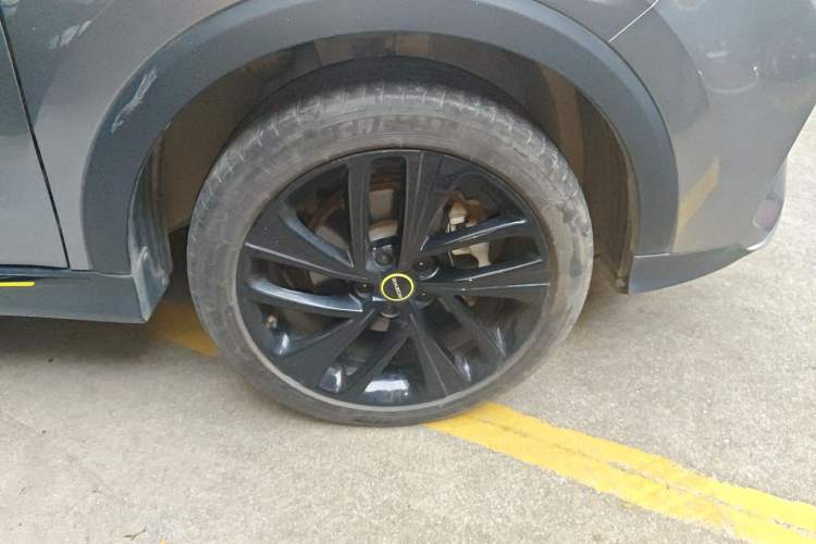 Used Roewe RX5 New Energy 2020 ePLUS National Trend Ronglin Flagship Edition Right Front Wheel Hub