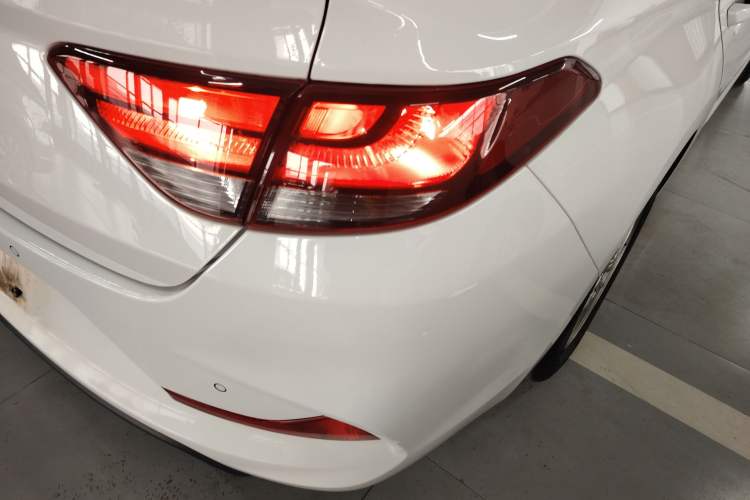 Used Hyundai Celesta 2020 1.6L Automatic GL Enjoyable Edition