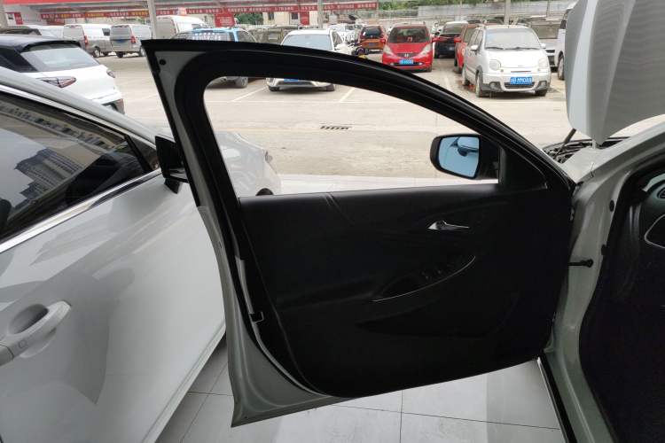 Used Chevrolet Malibu XL 2019 Redline 550T Automatic Sport Edition