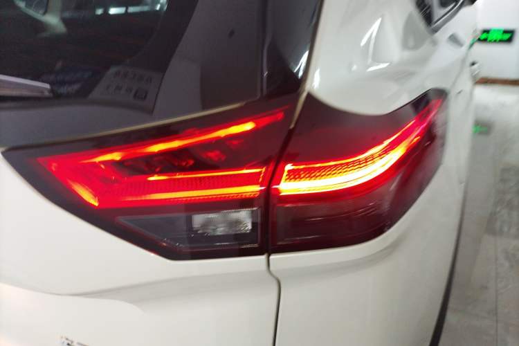 Used Nissan X-Trail 2021 VC-Turbo 300 CVT 2WD Luxury Edition Exterior 3