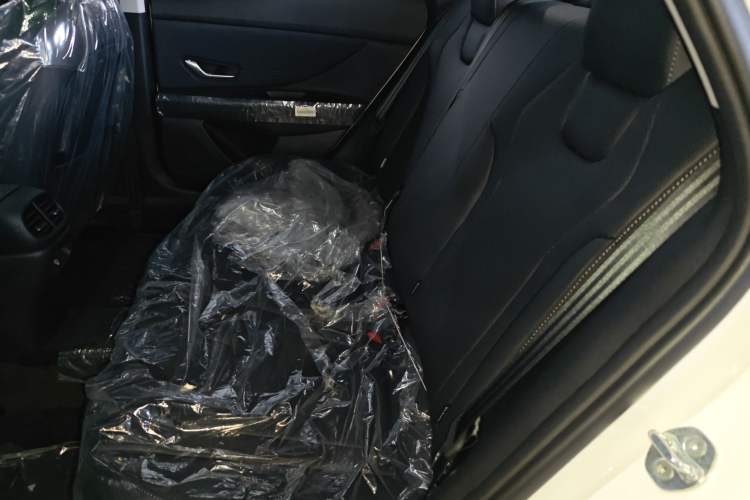 Used Hyundai Elantra 2023 1.5L CVT GLX Elite Edition
