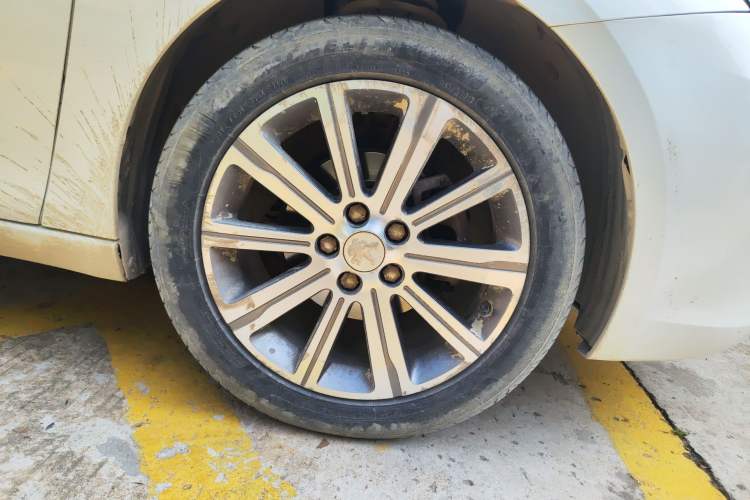 Used Peugeot 408 2014 1.8L Automatic Luxury Edition
