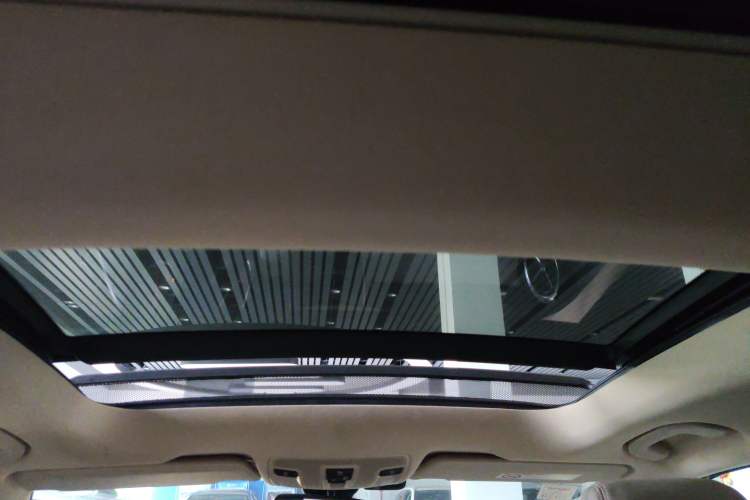 Used Mercedes-Benz GLA 2015 GLA 220 4MATIC Luxury Model