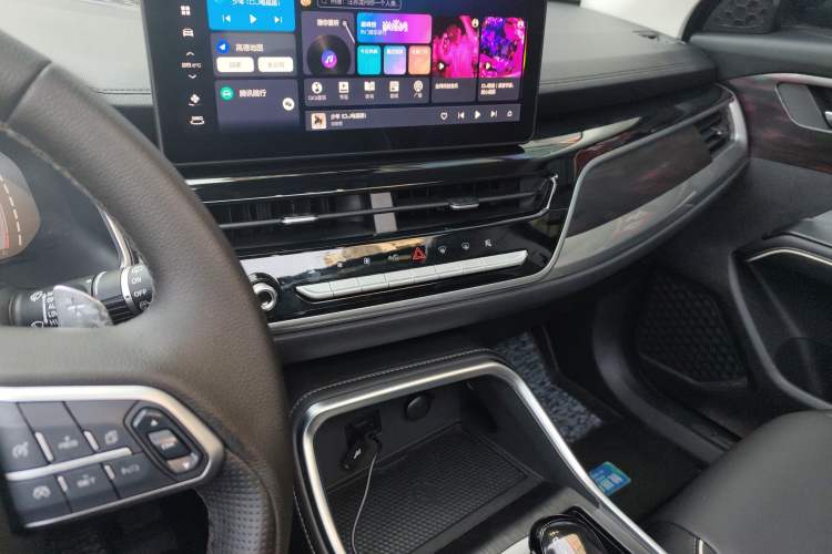 Used Haval H6 2023 National Trend Edition 1.5T Automatic Champion Version
