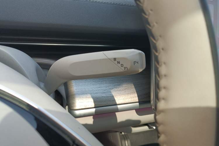 Used CHANGAN NEVO A07 2023 Range-Extended 200 Pro
