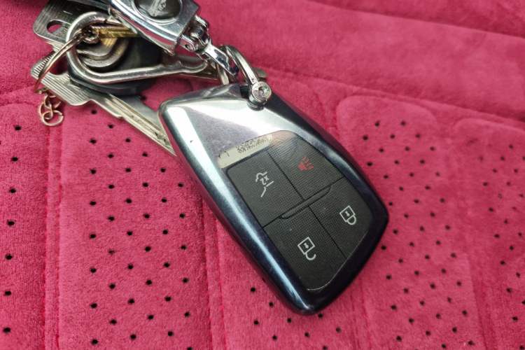 Used Buick Envision 2025 Encore Plus 28T Two-Wheel-Drive Platinum Edition
