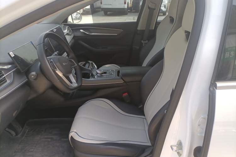 Used BYD Destroyer 05 2024 HONOR Edition DM-i 55KM Luxury Model
