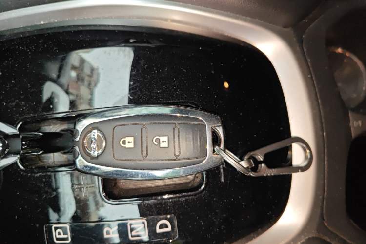 Used Nissan X-Trail 2021 2.0L CVT 2WD XL Premium SmartConnect Deluxe Edition Vehicle Key