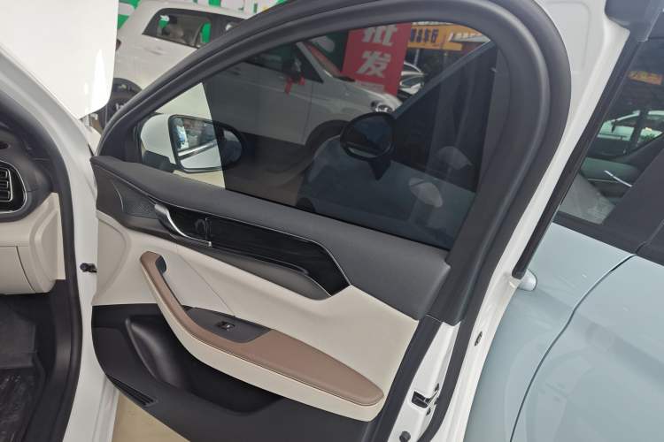 Used BYD Qin PLUS 2023 Champion Edition DM-i 55KM Superior Model