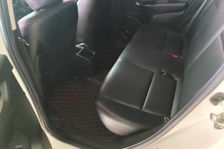 Used Honda Fit 2016 1.5L LXS CVT Comfort Sunroof Version
