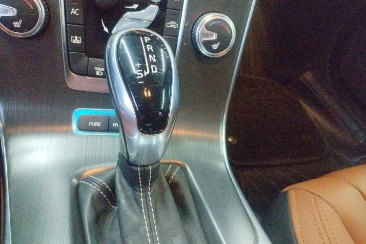 Used Volvo S60 New Energy 2015 S60L E-Drive Hybrid T6 Smart Drive Edition Gear Lever