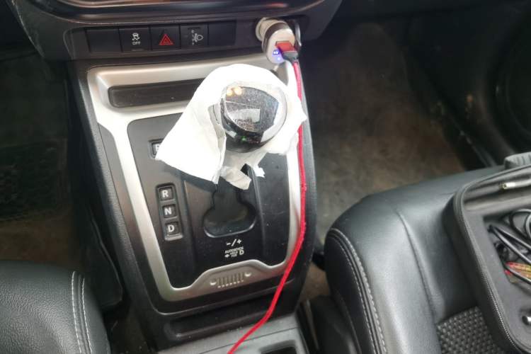 Used Jeep Compass 2014 2.4L four-wheel drive sport version