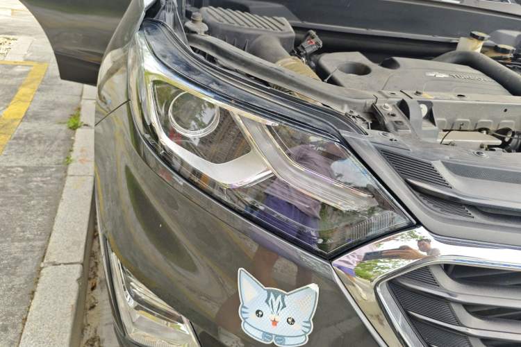 Used Chevrolet Equinox 2019 535T Automatic Lingjie Edition China V Standard Right Front Headlight