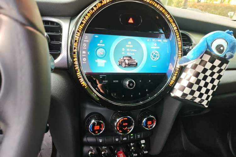 Used MINI 2022 2.0T COOPER S CABRIO Classic Edition Audio And AC Panel