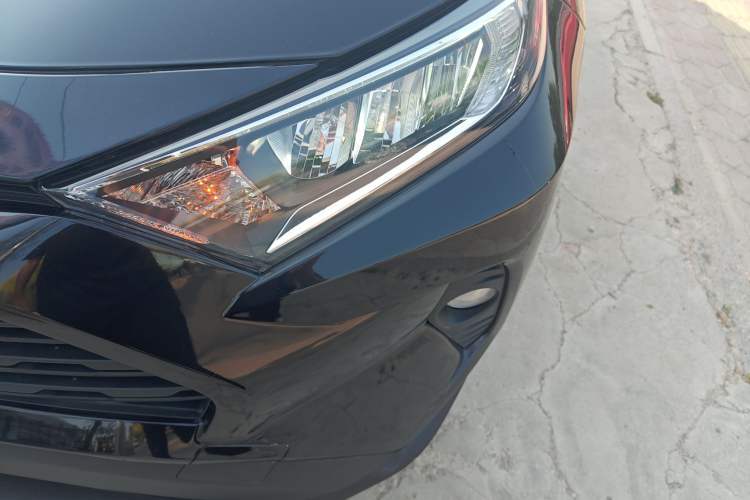 Used Toyota RAV4 2021 Dual-Engine 2.5L E-CVT Four-Wheel Drive Elite PLUS Edition Left Front Headlight