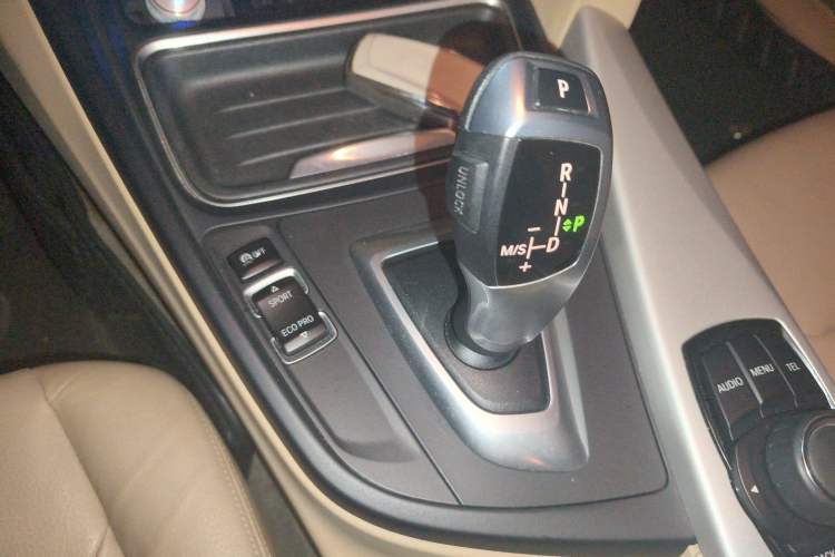 Used BMW 3 Series 2013 320i Sport Edition
