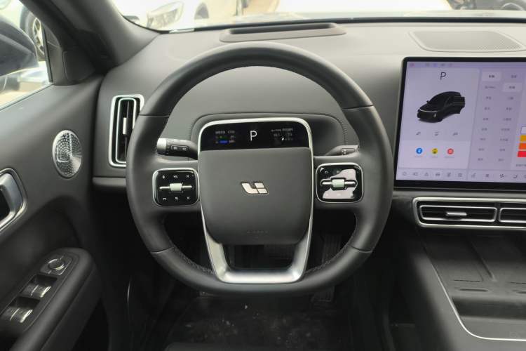 Used Li Auto L8 2025 Ultra Smart Refreshed Edition Steering Wheel