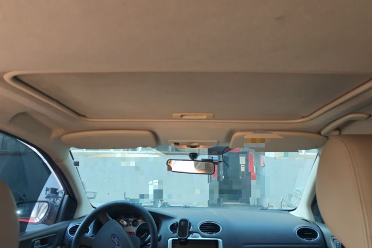 Used Ford Focus 2011 Hatchback 1.8L Automatic Fashion Edition Headliner