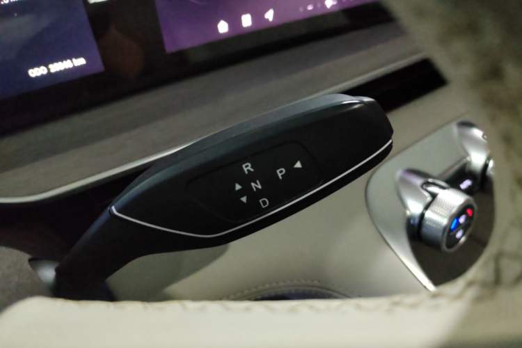 Used EXEED Stellar C-DM 2024 1.5T Long-Range Pro
