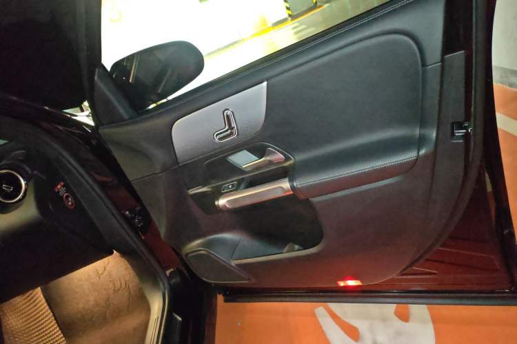 Used Mercedes-Benz GLB 2022 GLB 200 Dynamic Edition