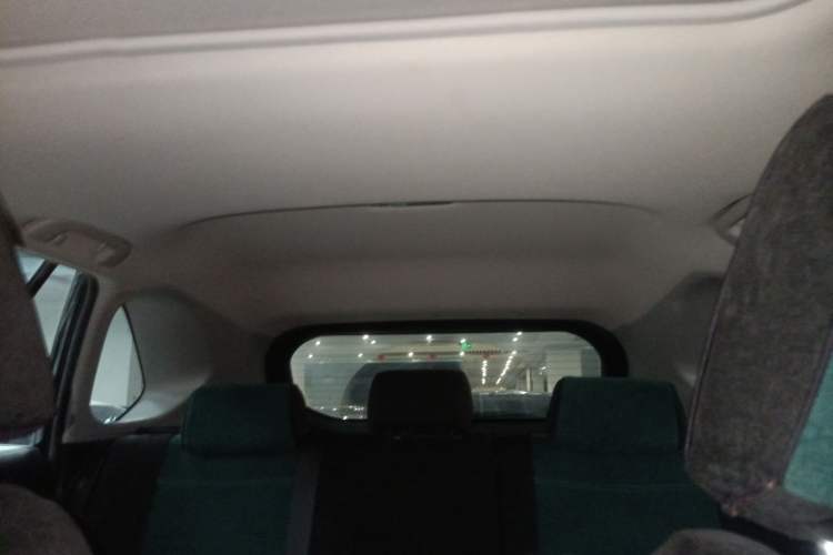 Used Toyota RAV4 2020 2.0L CVT Two-Wheel Drive Fashion Edition Headliner