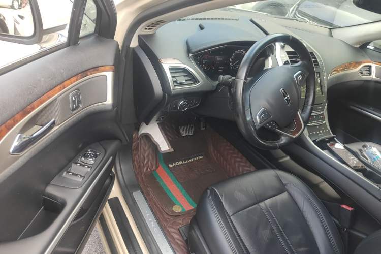 Used Lincoln MKZ 2014 2.0T Luxury Edition
