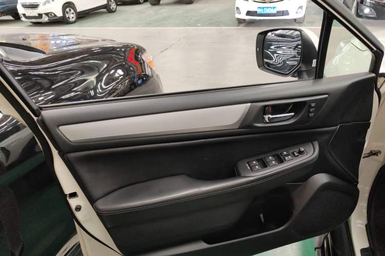 Used Subaru Outback 2015 2.5i Classic Edition