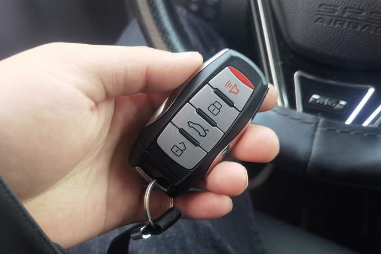 Used Haval M6 2019 1.5T DCT Two-Wheel Drive Value Edition China VI Standard Vehicle Key