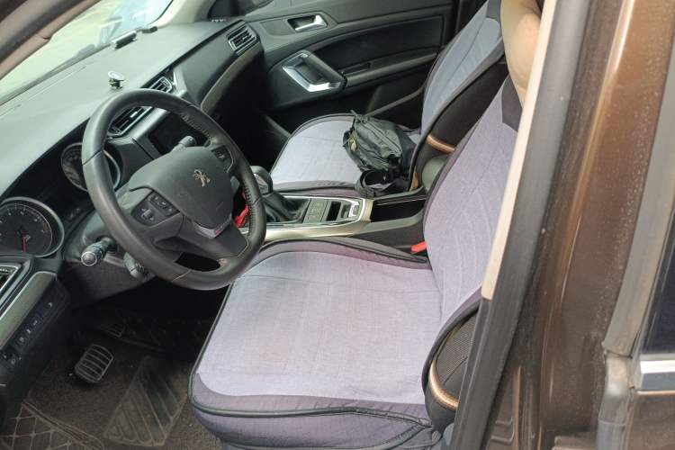 Used Peugeot 408 2016 1.6T Automatic Luxury Edition Left Front Seat