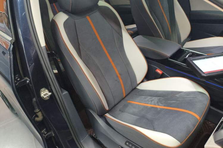 Used Volkswagen ID.6 CROZZ 2022 Long-Range PRO Edition