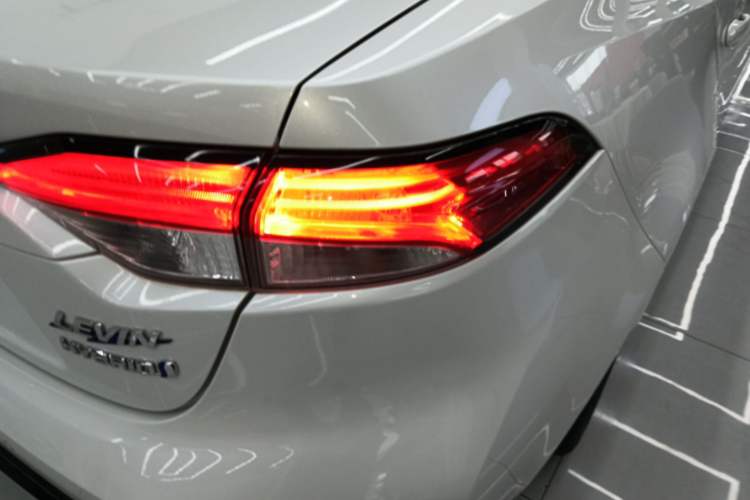 Used Toyota Levin 2021 Dual-Motor 1.8H E-CVT Sport Edition
