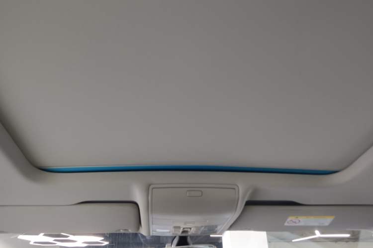 Used Volkswagen Tiguan L 2021 330TSI Automatic Two-Wheel Drive R-Line Enhanced Edition
