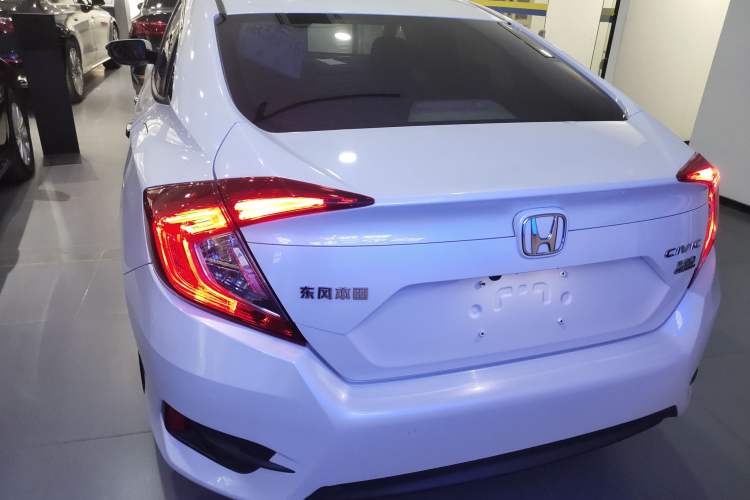 Used Honda Civic 2019 220TURBO CVT Power Edition China VI Emission Standard

