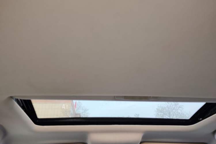 Used CHANGAN CS75 2016 1.8T Automatic Elite Model China V Standard