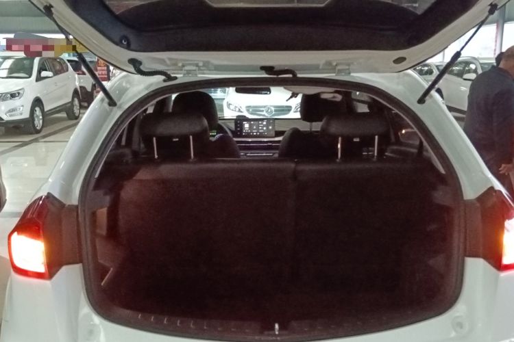 Used Geely Auto Vision X3 2021 PRO 1.5L CVT Deluxe Model