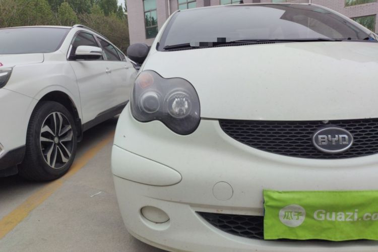 Used BYD F0 2012 1.0L XuanKu Trim Right Front Headlight