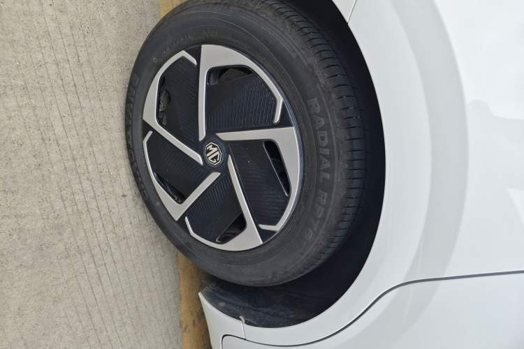 Used MG 4 EV 2026 Model 437 Composed Edition Right Rear Wheel Hub