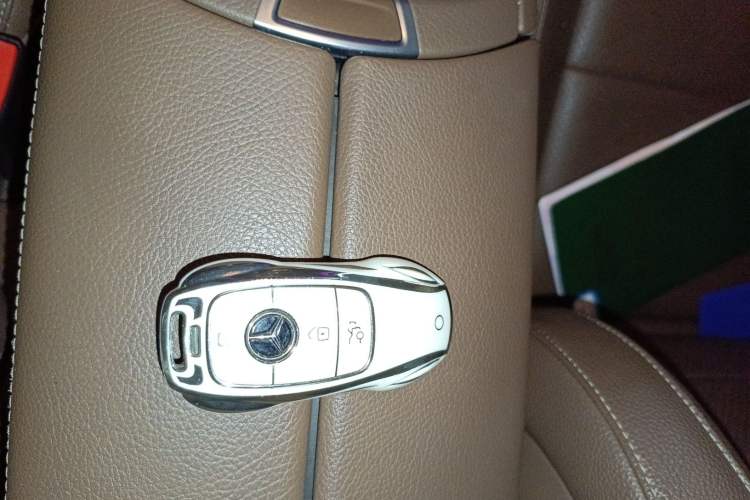 Used Mercedes-Benz E-Class 2017 E 300 L Sport Luxury Edition
