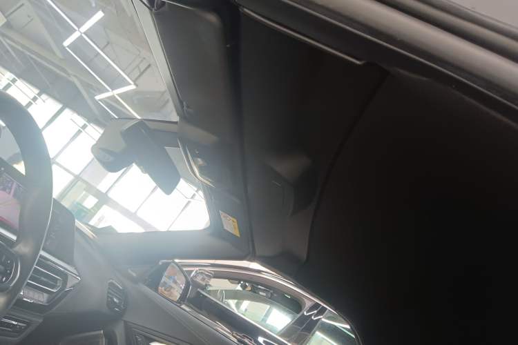 Used BMW Z4 2019 sDrive 25i M Sport Package Headliner