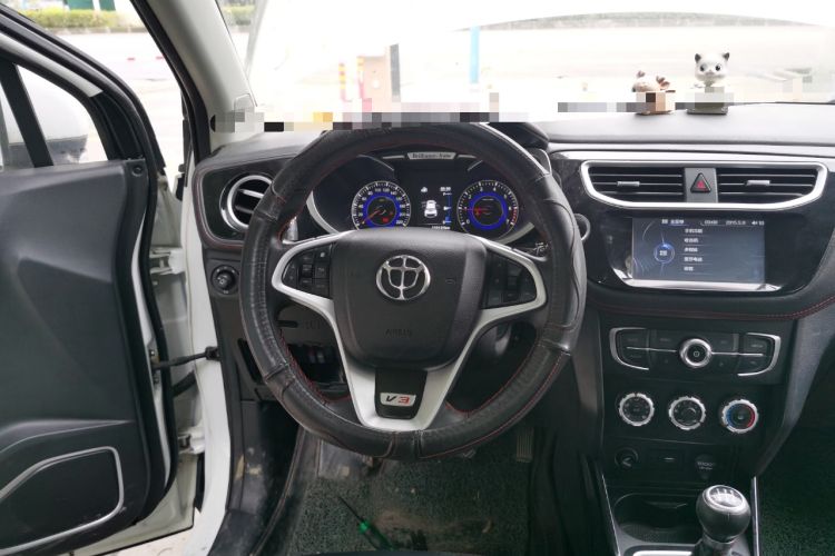 Used Brilliance V3 2016 1.5L Manual Smart Version
