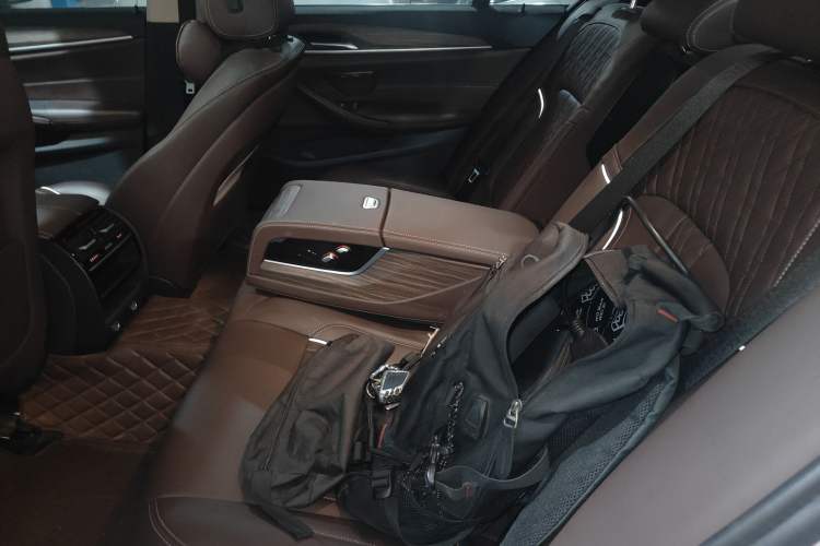 Used BMW 5 Series 2019 Facelifted 530Li Leading Edition Luxury Package Left Rear Seat