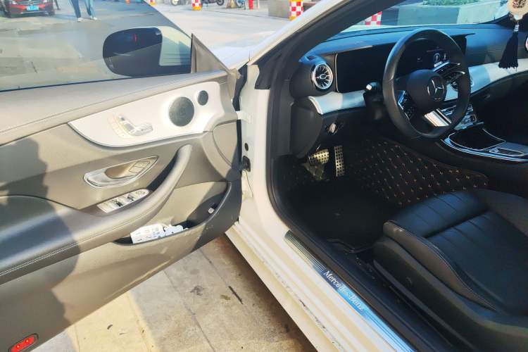 Used Mercedes-Benz E-Class 2021 Facelift E 260 Coupe
