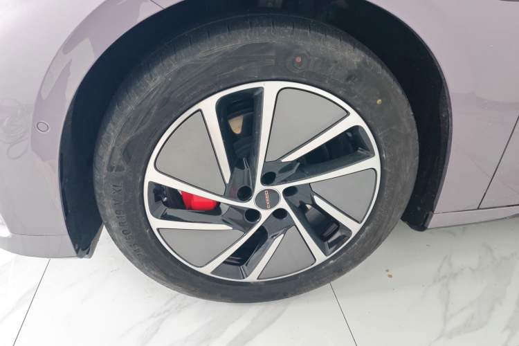 Used EXEED Star Era ES 2025 Extended-Range Max Urban Assisted Driving Left Front Wheel Hub