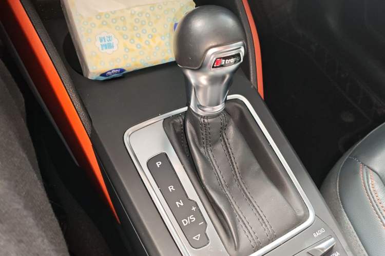 Used Audi Q2L 2018 35 TFSI Fashionable & Elegant Version China VI Emission Standard