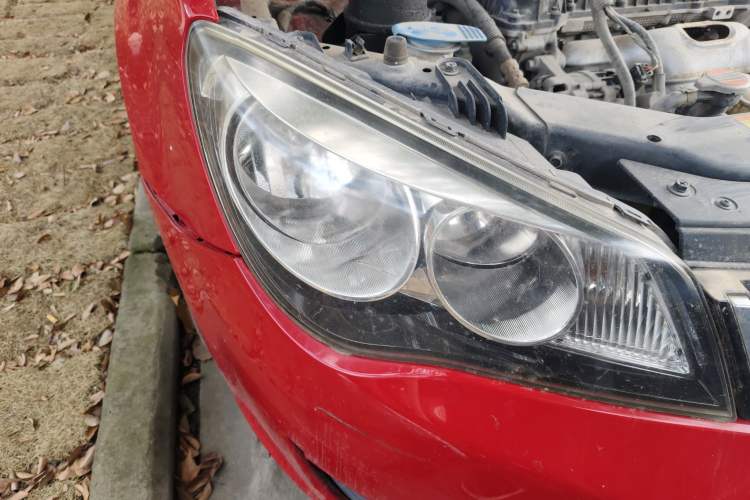 Used Roewe 350 2015 1.5L Manual Luxury Sunroof Edition