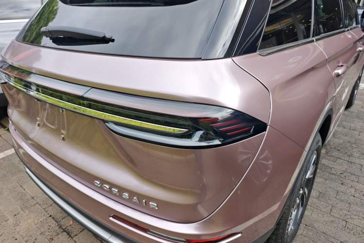 Used Lincoln Corsair 2024 2.0T Two-Wheel Drive Deluxe Edition