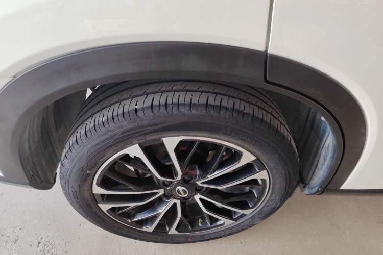 Used GAC Trumpchi GS4 PLUS 2021 270T Automatic Galaxy Edition Right Rear Wheel Hub