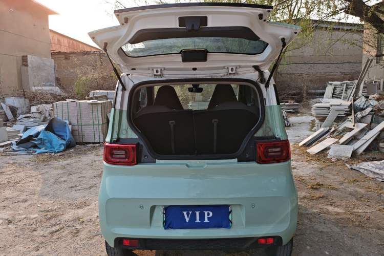 Used Wuling Hongguang MINIEV 2021 Macaron Premium Model – Lithium Iron Phosphate Trunk