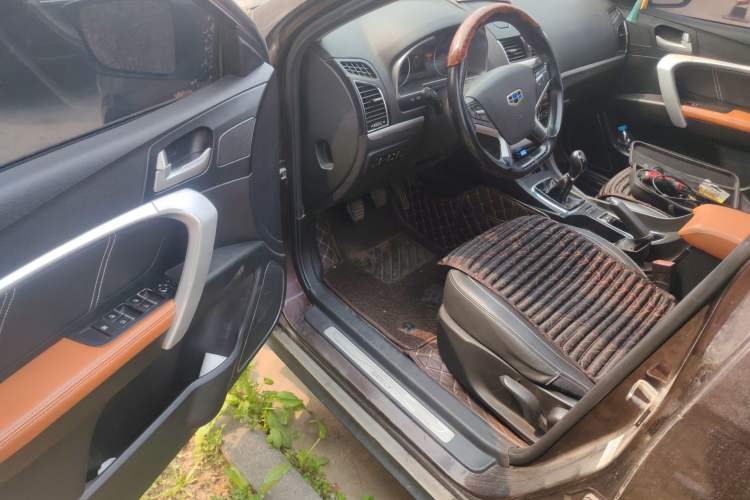 Used Geely Auto Emgrand 2016 Hatchback RS 1.5L Manual - Upward Edition
